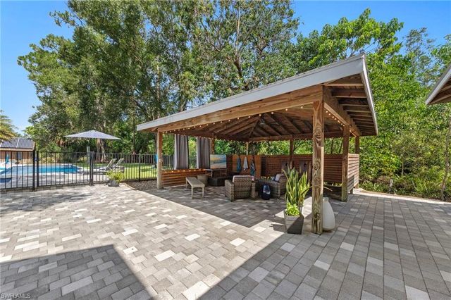 12010 Honeysuckle RD, Fort Myers, FL 33966