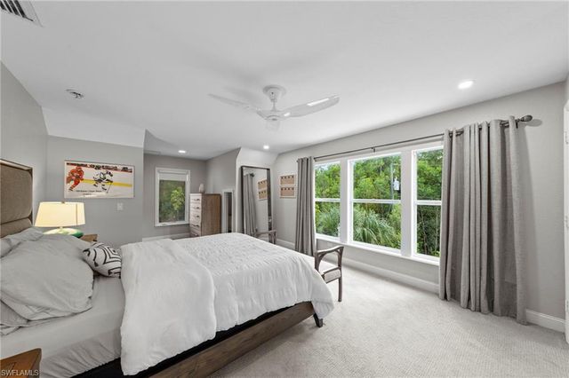 12010 Honeysuckle RD, Fort Myers, FL 33966