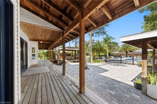 12010 Honeysuckle RD, Fort Myers, FL 33966