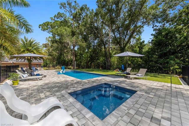 12010 Honeysuckle RD, Fort Myers, FL 33966
