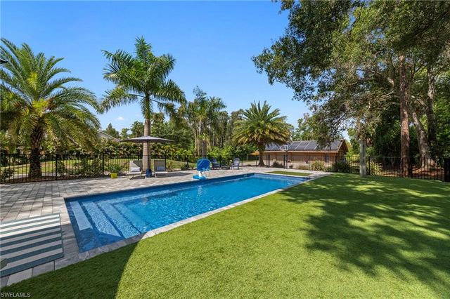 12010 Honeysuckle RD, Fort Myers, FL 33966