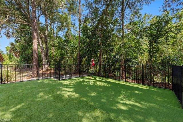 12010 Honeysuckle RD, Fort Myers, FL 33966
