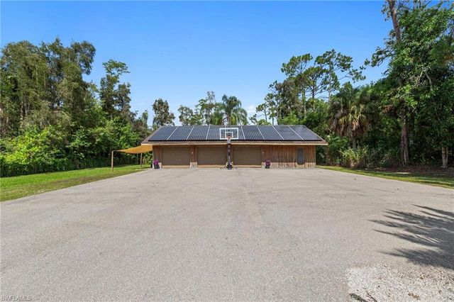 12010 Honeysuckle RD, Fort Myers, FL 33966
