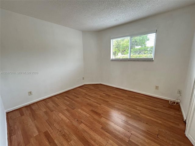 3409 NW 44th Street 106, Oakland Park, FL 33309