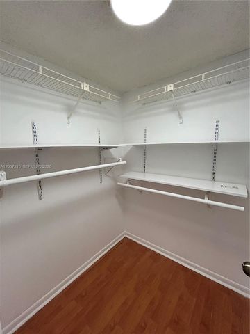 3409 NW 44th Street 106, Oakland Park, FL 33309