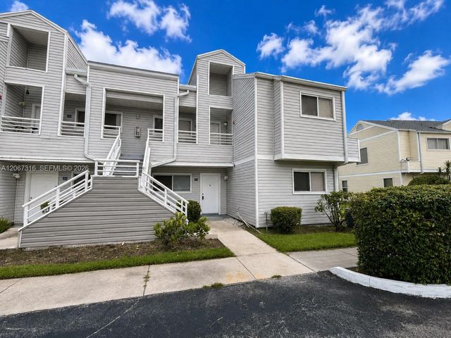 3409 NW 44th Street 106, Oakland Park, FL 33309