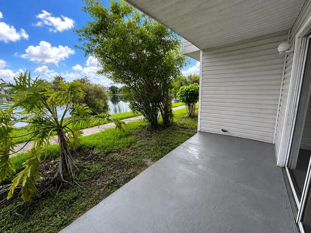 3409 NW 44th Street 106, Oakland Park, FL 33309