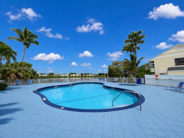 3409 NW 44th Street 106, Oakland Park, FL 33309