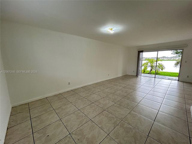 3409 NW 44th Street 106, Oakland Park, FL 33309