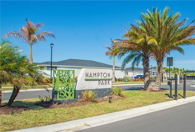 5457 Hampton Park Circle, Vero Beach, FL 32966