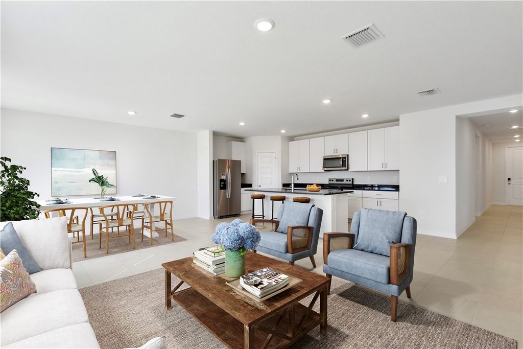 5457 Hampton Park Circle, Vero Beach, FL 32966