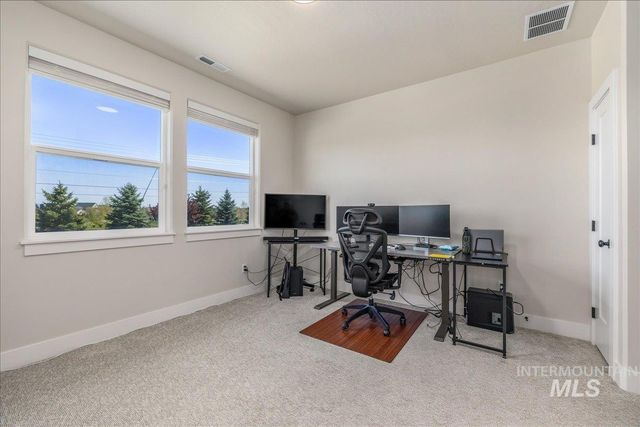5562 S Zaivcla Ave, Meridian, ID 83642