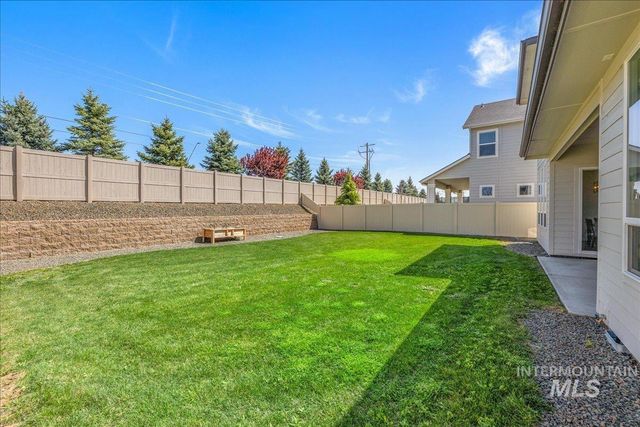 5562 S Zaivcla Ave, Meridian, ID 83642