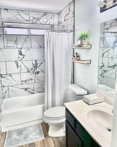 4229 W CAMINO VIVAZ Street, Glendale, AZ 85310
