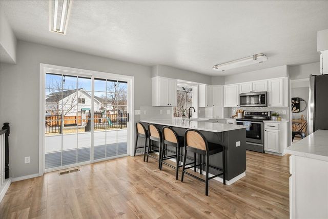 3727 S Bates Dr, Spokane Valley, WA 99206