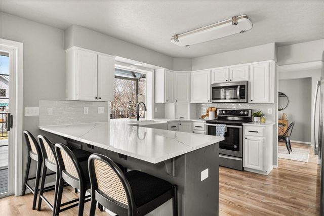 3727 S Bates Dr, Spokane Valley, WA 99206