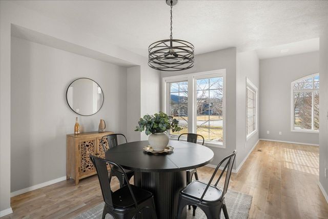 3727 S Bates Dr, Spokane Valley, WA 99206