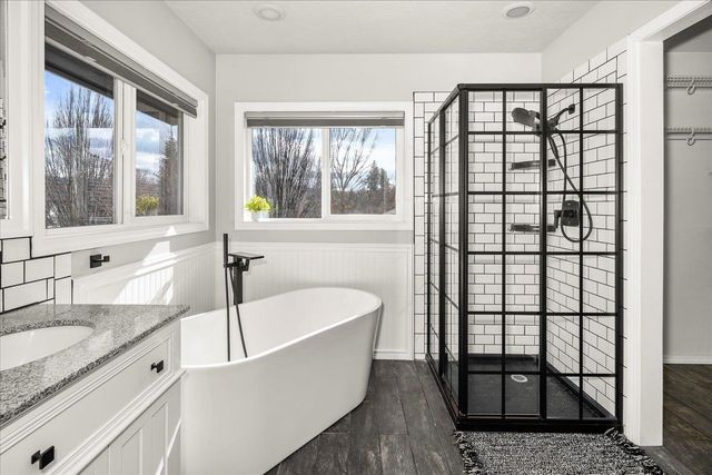 3727 S Bates Dr, Spokane Valley, WA 99206