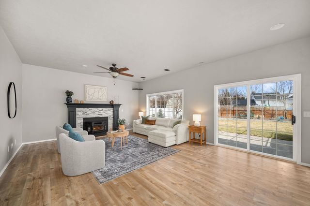 3727 S Bates Dr, Spokane Valley, WA 99206