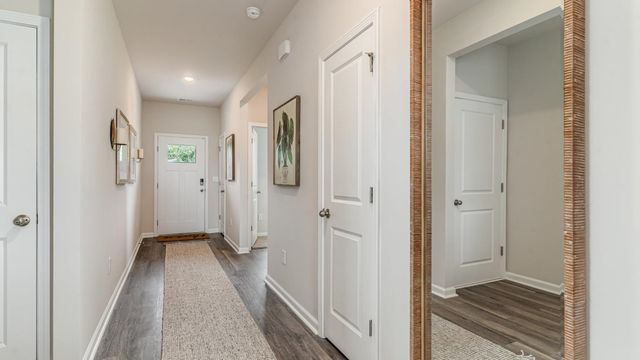 917 Farmers Passage Loop, Loris, SC 29569