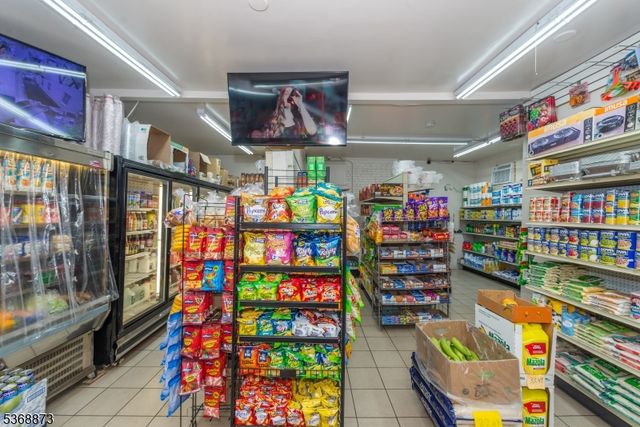 609 Madison Ave 2, Paterson City, NJ 07514