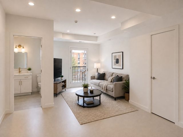 820 Hyde Park Ave. 202, Boston, MA 02136