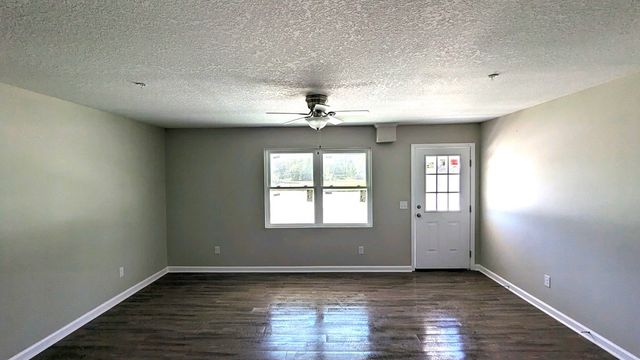 1474-2 Kelly Drive, Hinesville, GA 31313