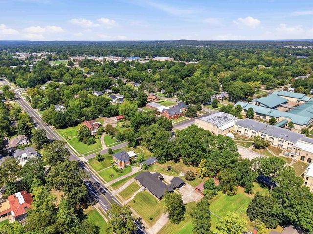 1826 Caldwell Street, Conway, AR 72034