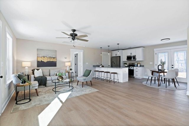 2015 Oak Street, Signal Mountain, TN 37377