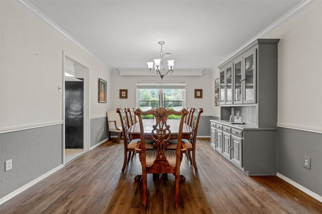 9920 Sandalwood Drive, Woodway, TX 76712