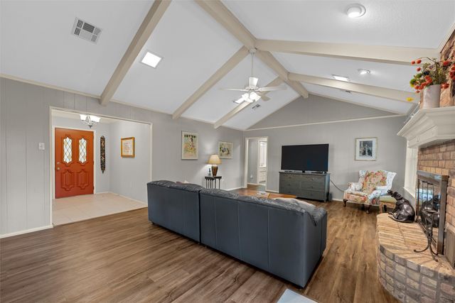 9920 Sandalwood Drive, Woodway, TX 76712