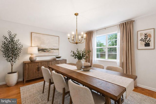 1661 BLUE JAY LN, Cherry Hill, NJ 08003