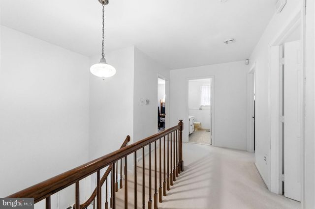 1661 BLUE JAY LN, Cherry Hill, NJ 08003