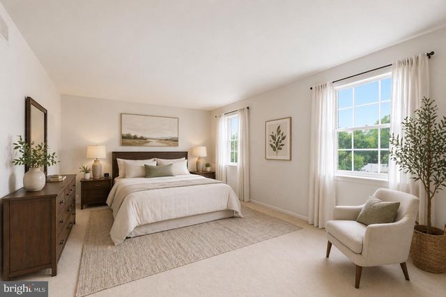 1661 BLUE JAY LN, Cherry Hill, NJ 08003