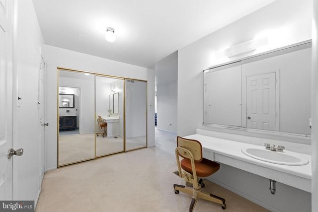 1661 BLUE JAY LN, Cherry Hill, NJ 08003