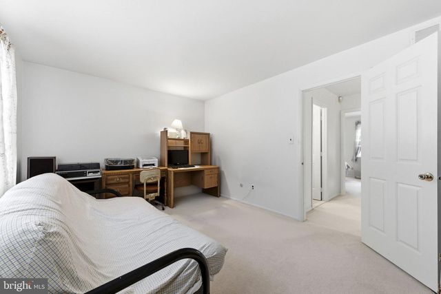 1661 BLUE JAY LN, Cherry Hill, NJ 08003