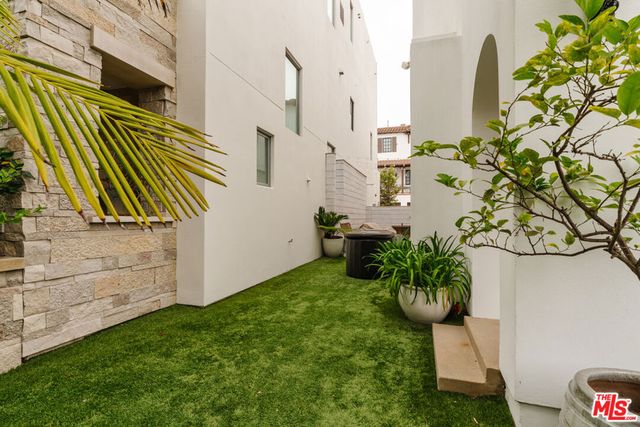 13070 Kiyot Way, Playa Vista, CA 90094