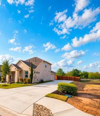 308 Stinchcomb RD, Hutto, TX 78634