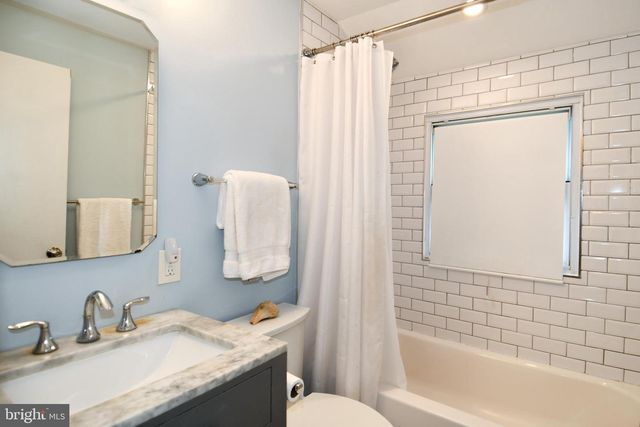 5812 PIEDMONT DR, Alexandria, VA 22310