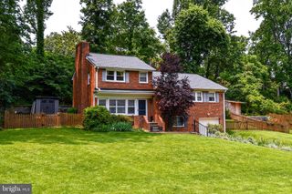 5812 PIEDMONT DR, Alexandria, VA 22310