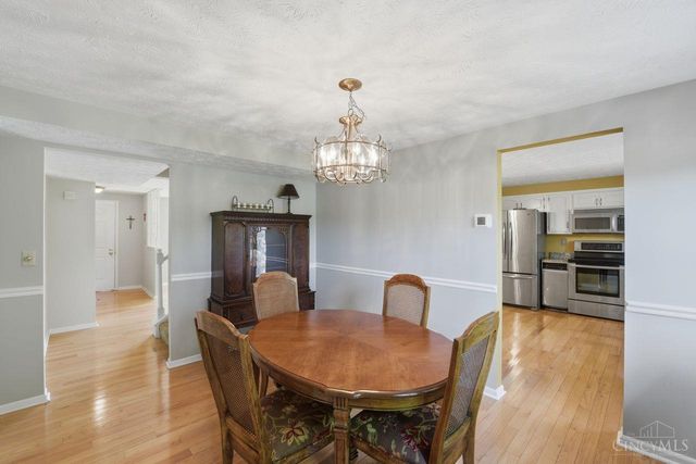 955 Woodlyn Drive N, Anderson Twp, OH 45230