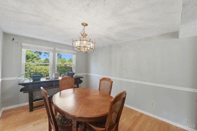 955 Woodlyn Drive N, Anderson Twp, OH 45230
