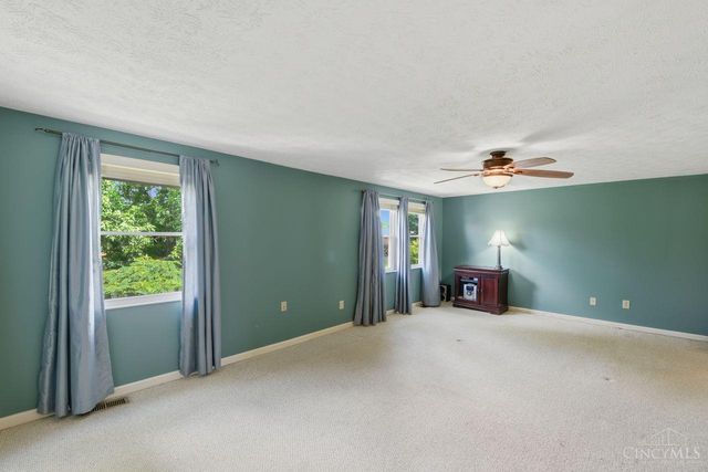 955 Woodlyn Drive N, Anderson Twp, OH 45230