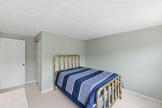 955 Woodlyn Drive N, Anderson Twp, OH 45230