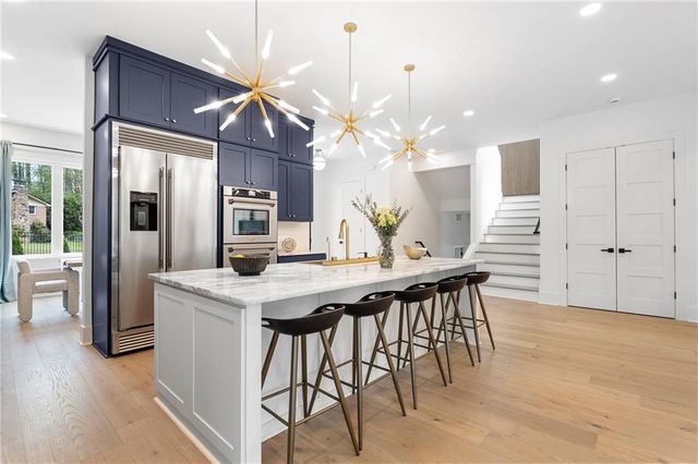 2454 Caladium Drive NE, Atlanta, GA 30345