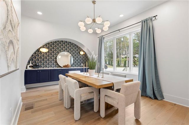 2454 Caladium Drive NE, Atlanta, GA 30345