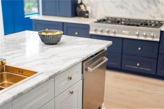 2454 Caladium Drive NE, Atlanta, GA 30345