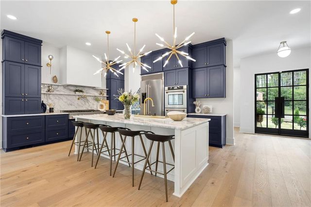 2454 Caladium Drive NE, Atlanta, GA 30345