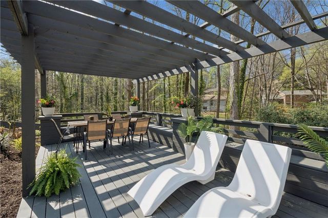 2454 Caladium Drive NE, Atlanta, GA 30345