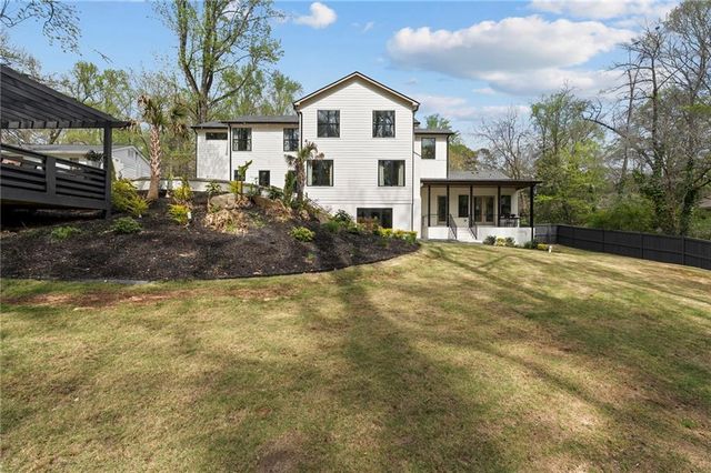 2454 Caladium Drive NE, Atlanta, GA 30345